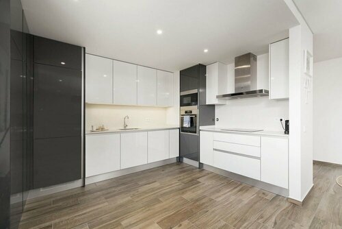 Гостиница Arade Riverview - Deluxe Apartment by Ideal Homes