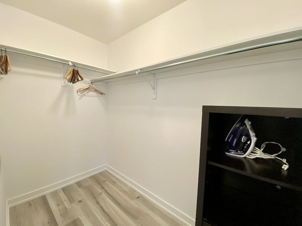 Фото Luxurious Waterfront Residence