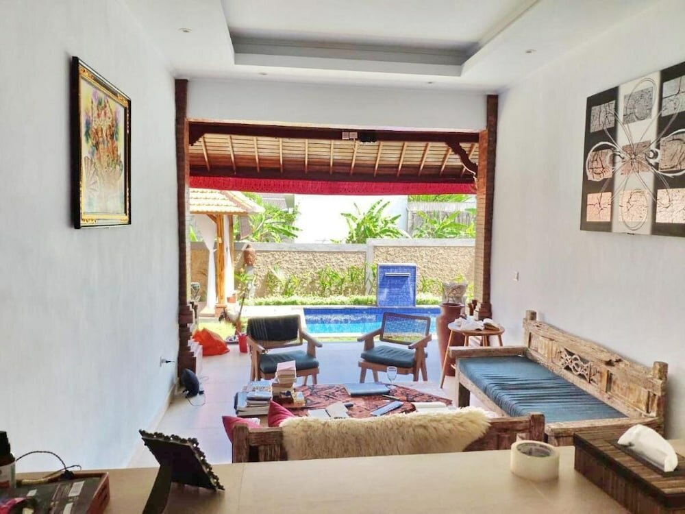 Фото Villa Taman Pesona