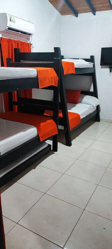 Фото Hospedar Frente al Aeropuerto