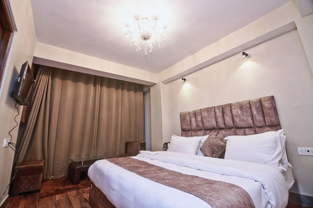 Фото King's Bridge Suite & SPA