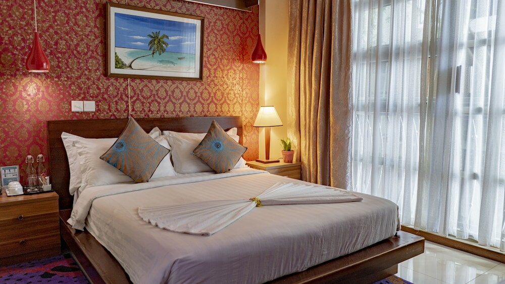 Фото Umet Seaview Hotel with Free Roundtrip Airport Pick up and drop off