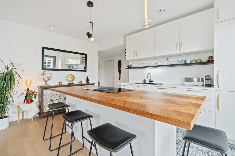 Фото Luxurious Apt in Historic Belval Id190