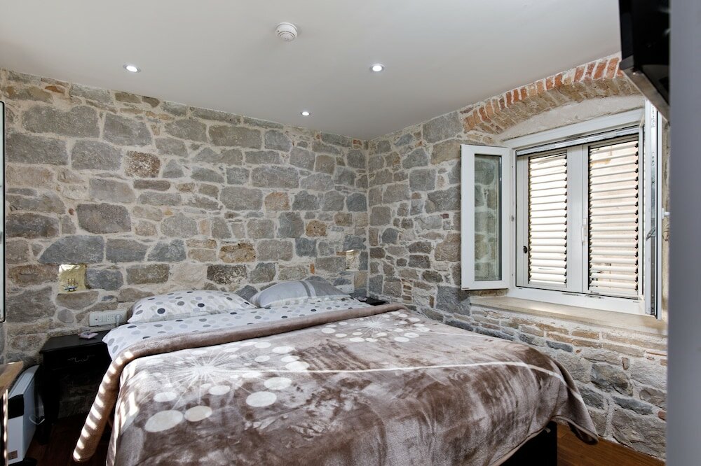 Фото Luxury Authentic Studio Split Old-Town