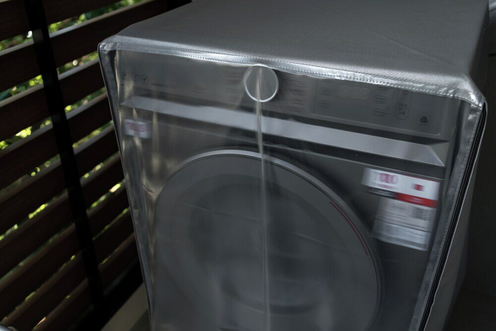 Фото Title V X413