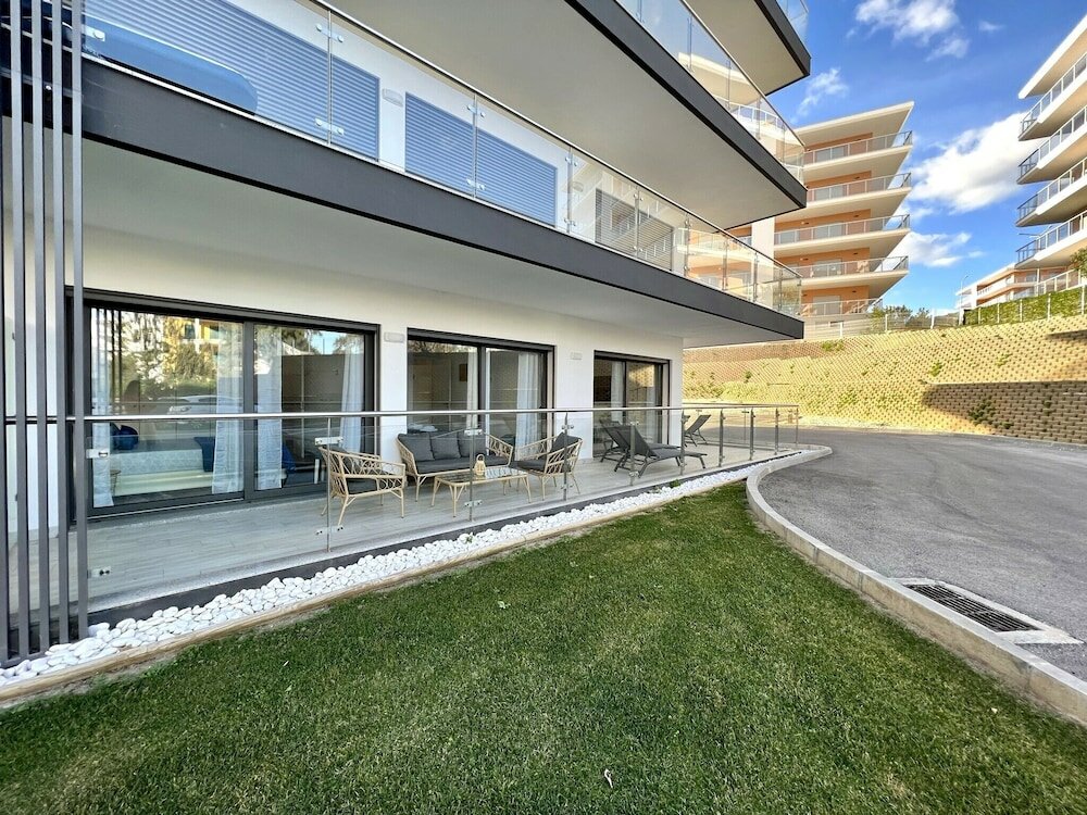 Фото Praia Da Rocha Twins 2 With Pool