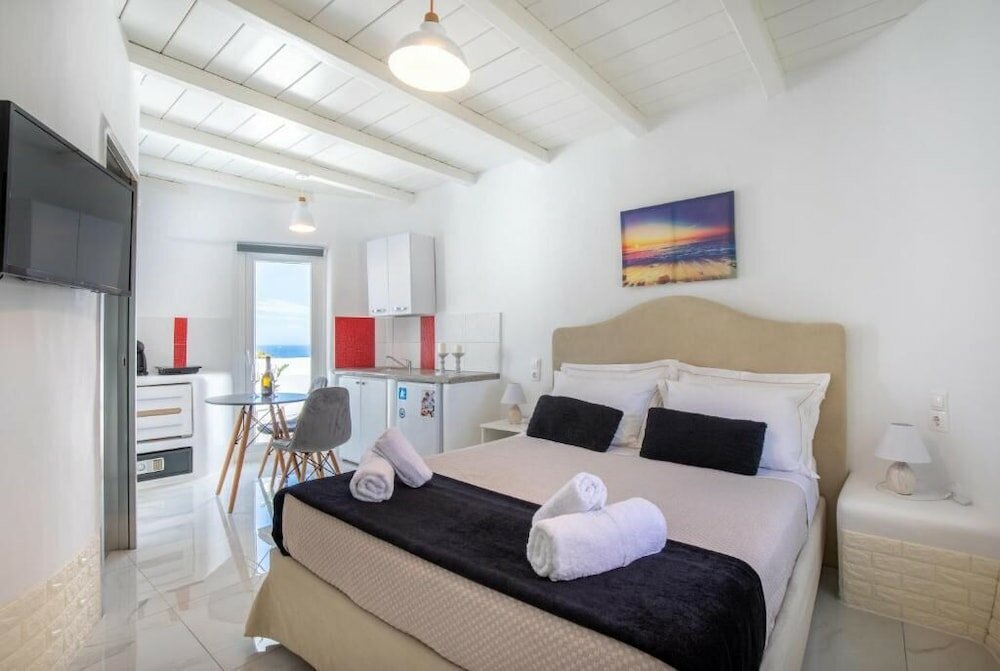 Фото Crystal Suites