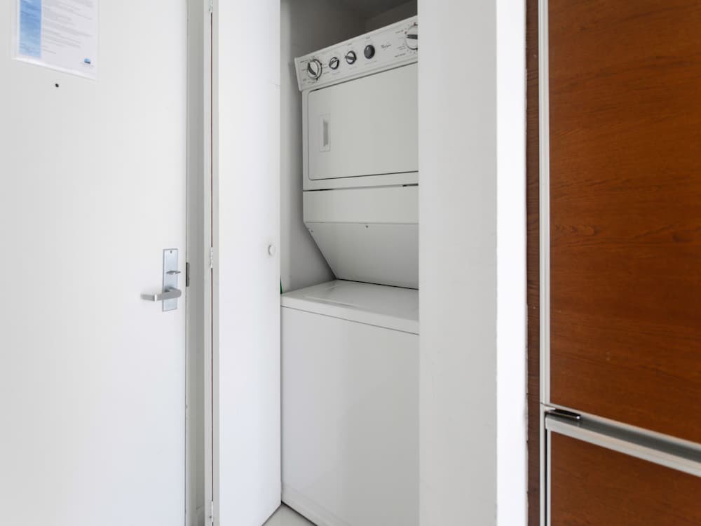 Фото Icon Tower 3