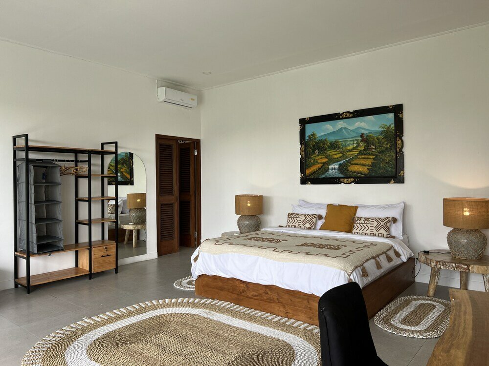 Фото Villa Roman & Alena Canggu