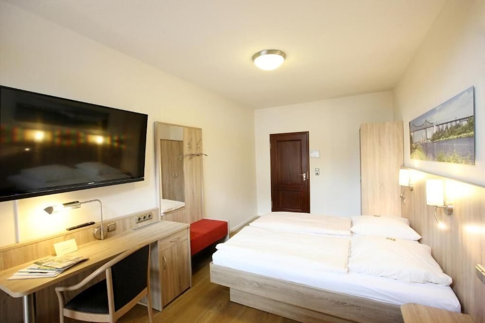 Фото Hotel Kirchspiels Gasthaus