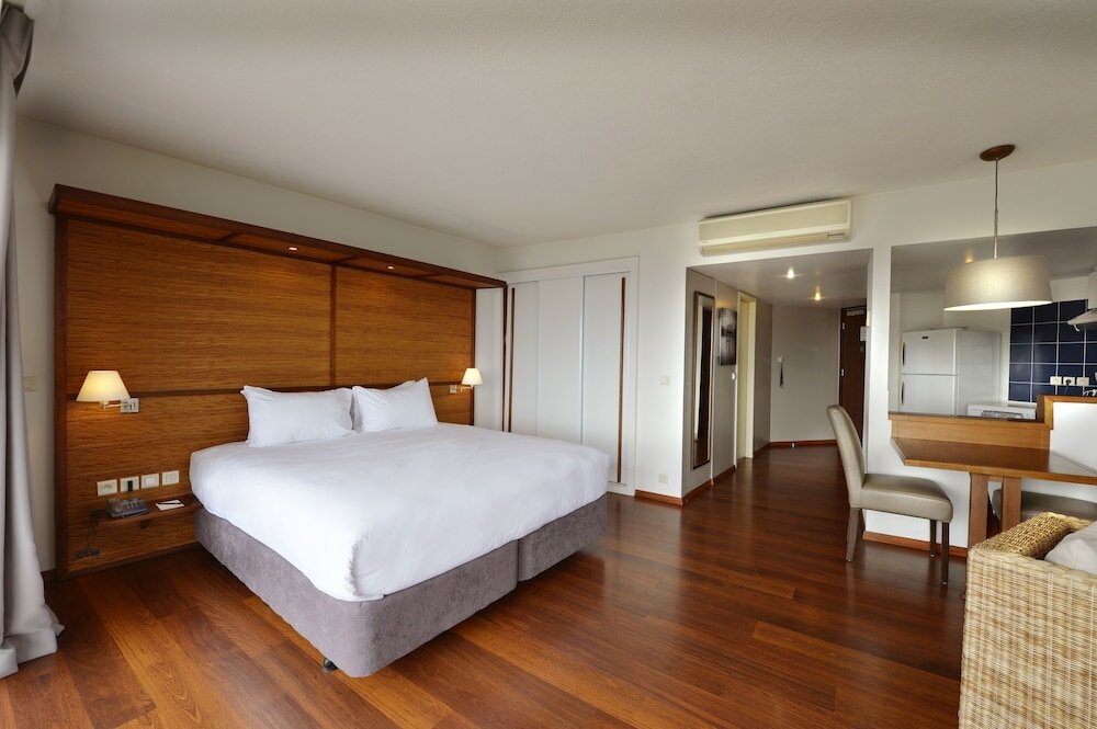 Фото Hilton Noumea La Promenade Residences