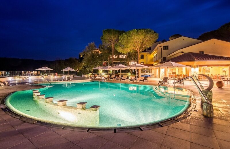 Гостиница Mercure Petriolo Siena Terme SPA Hotel