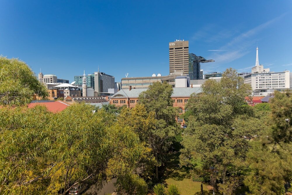 Фото Metro Aspire Hotel Sydney