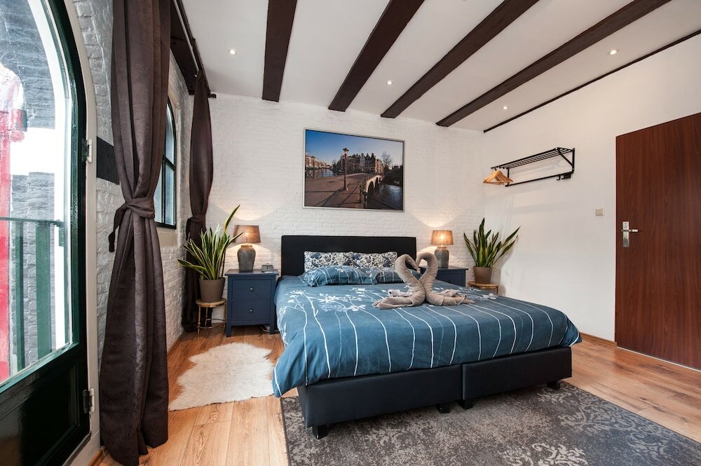 Фото Crown Guesthouse Amsterdam