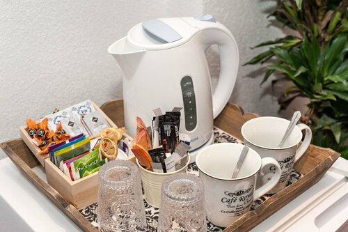 Внешний вид отеля Crown Guesthouse Amsterdam в Амстердаме, фото 5