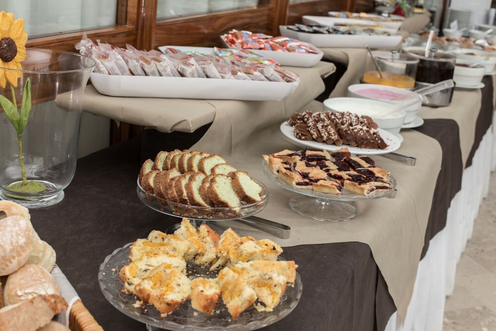 Фото Hotel Esplanade