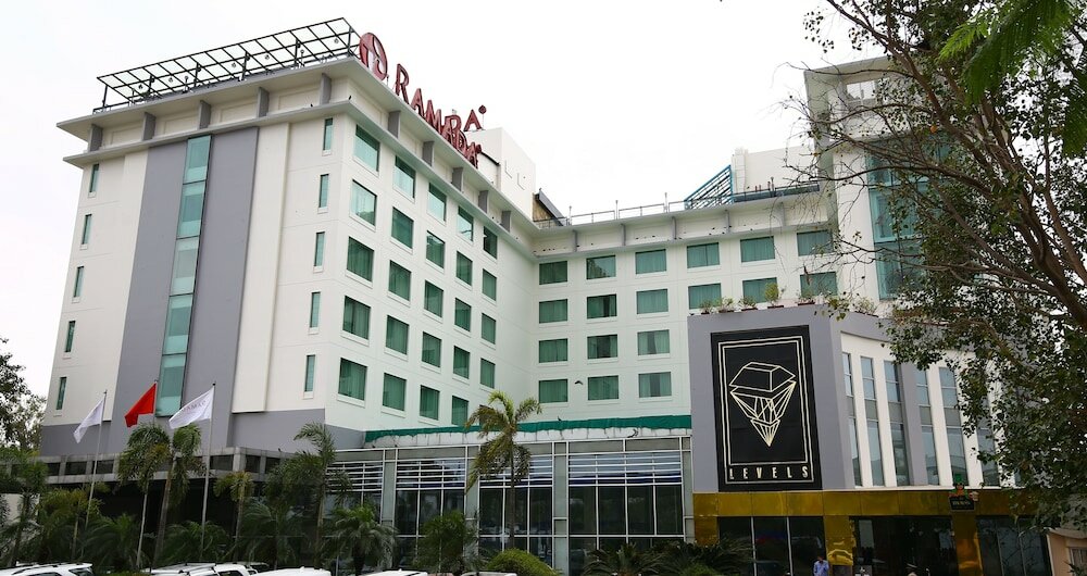 Фото Ramada by Wyndham Jaipur