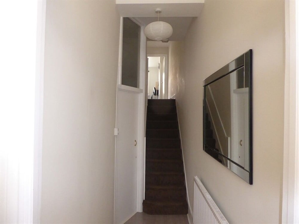 Фото Turnpike House