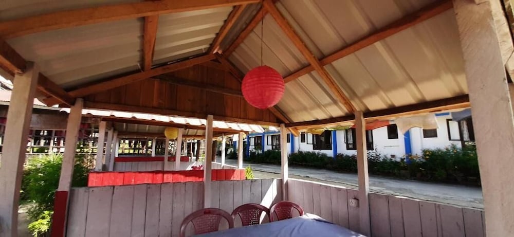 Фото Hotel Blue Lagoon