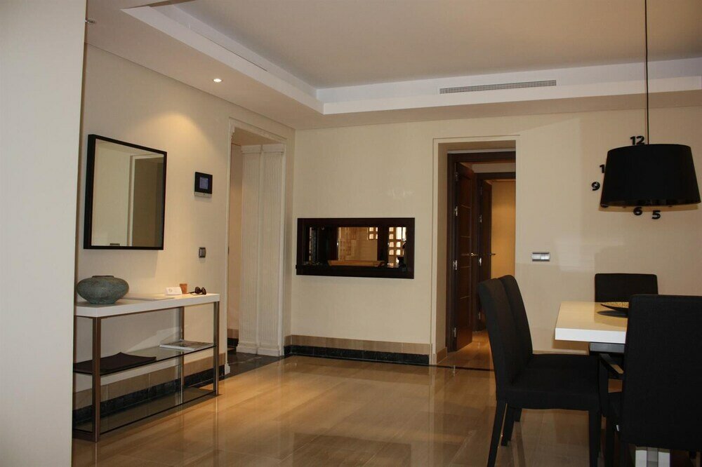 Фото 2 Beds Apartment with Private Pool