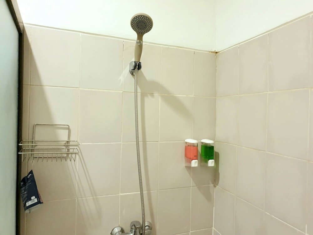 Фото Comfy Room in Piliau Residence