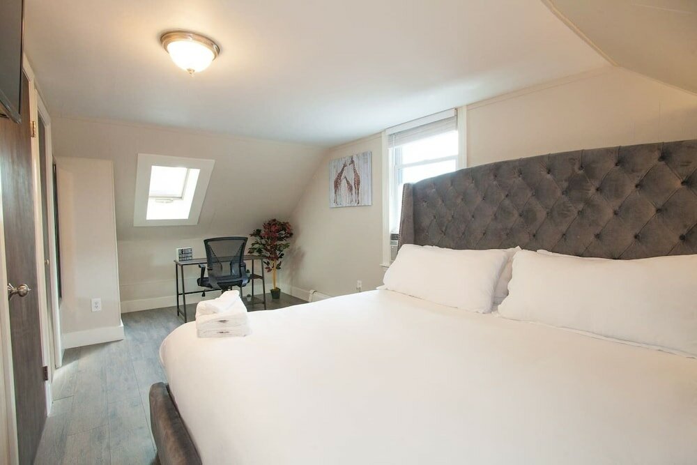 Фото Luxury Collection-4 Bedroom 3 Full-bathroom-boston