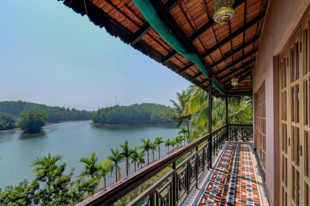 Фото Shantai by the lake