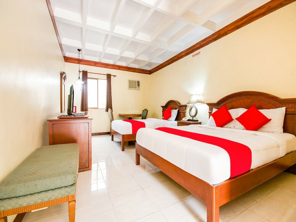 Фото Vaccinated Staff - Capital O 465 Ford's Inn