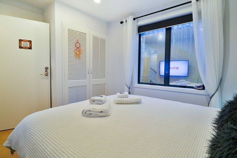 Фото Amazing Queenstown Guesthouse