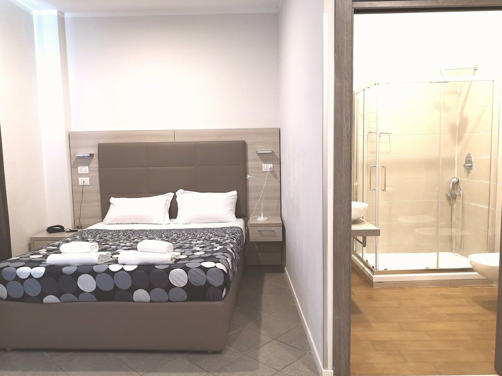 Фото Academy Hotel Fiumicino