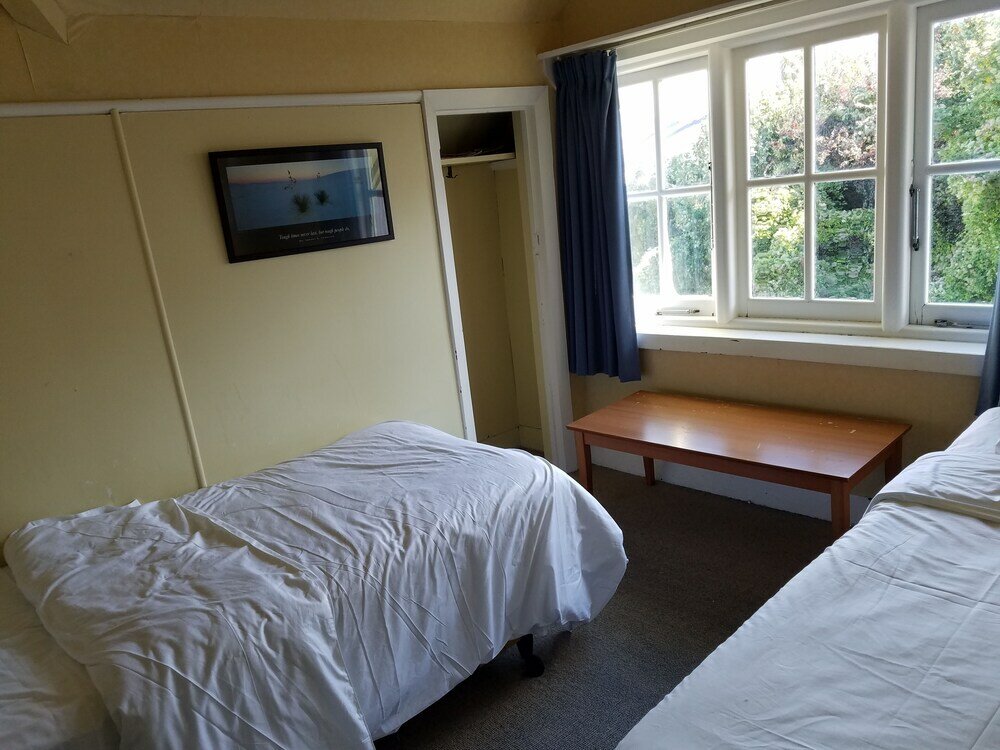 Фото Stafford Gables Hostel