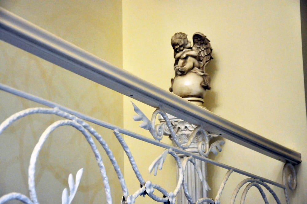 Фото Отель Crown