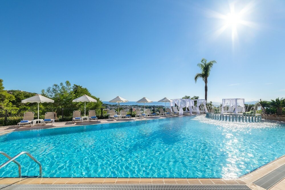 Фото Pefkos View Suites & Maisonette