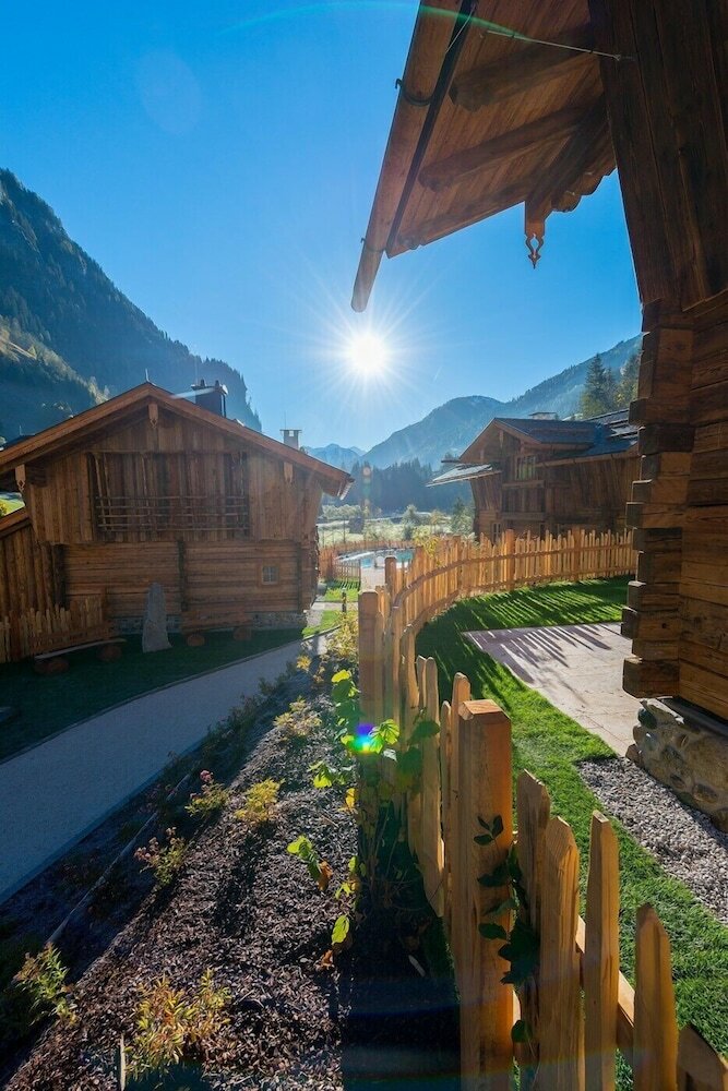 Фото Chaletdorf Auszeit