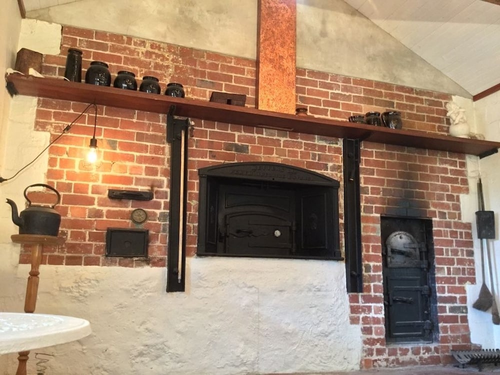 Фото Bakehouse '38 Restaurant & Guesthouse