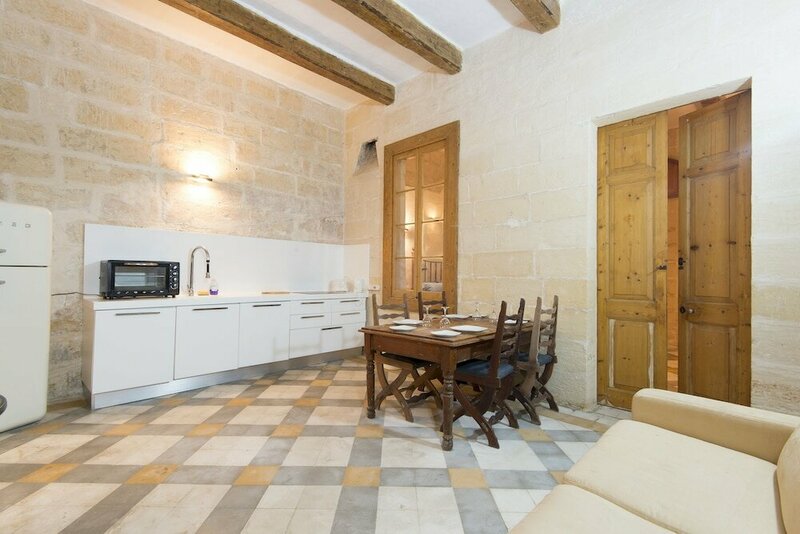 Гостиница Valletta Bishop Apartment в Валлетте