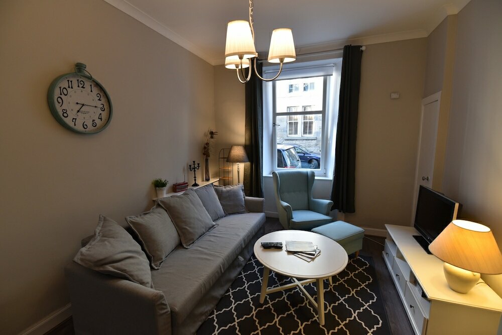 Фото First - Meadowbank House Apartment