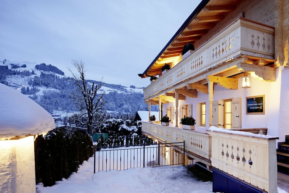 Фото Tennerhof Luxury Chalets