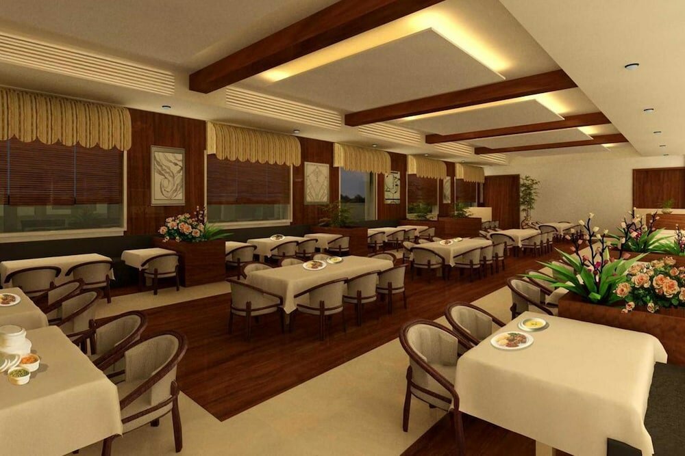 Фото Hotel Grand International