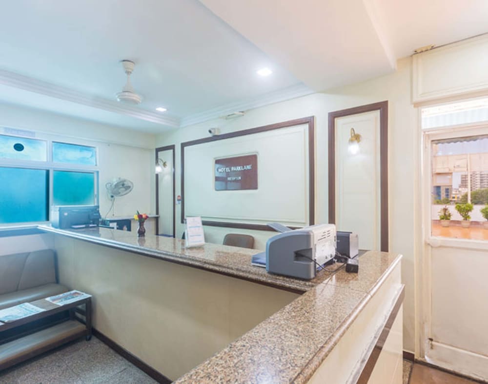 Фото Hotel Parklane