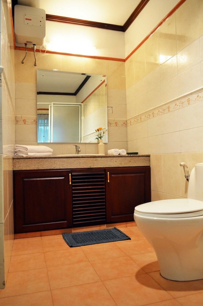 Фото HillCrest Villa