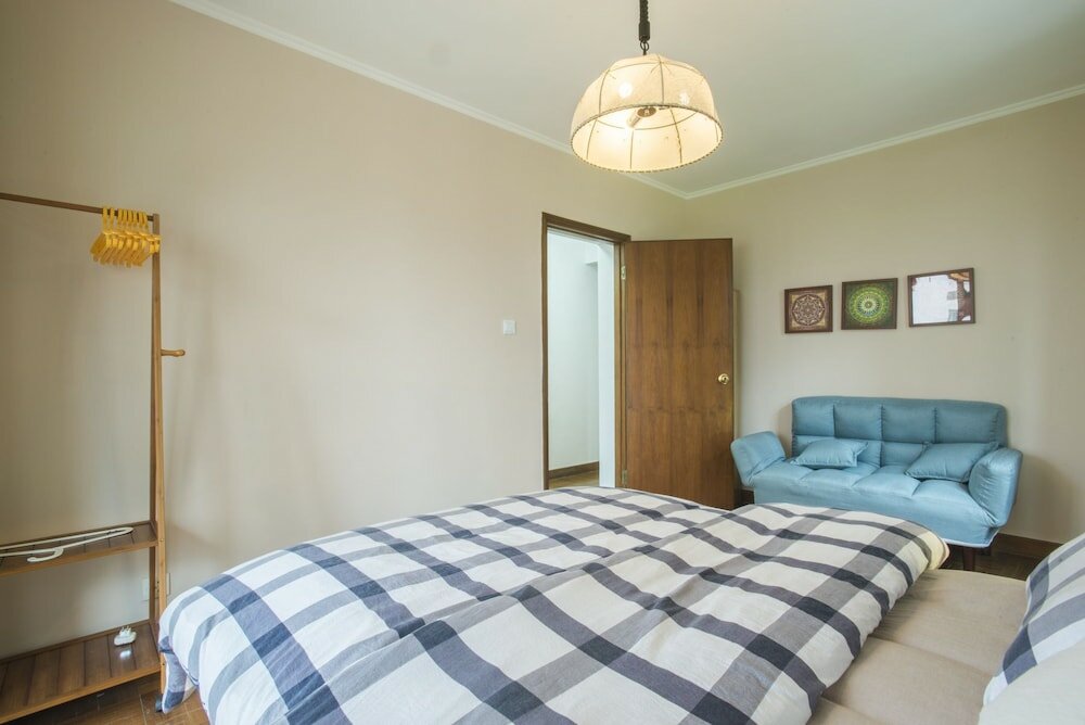 Фото GoNative Downtown Apartment Tianzifang