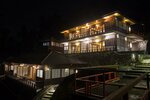 Suarapura Resort & SPA