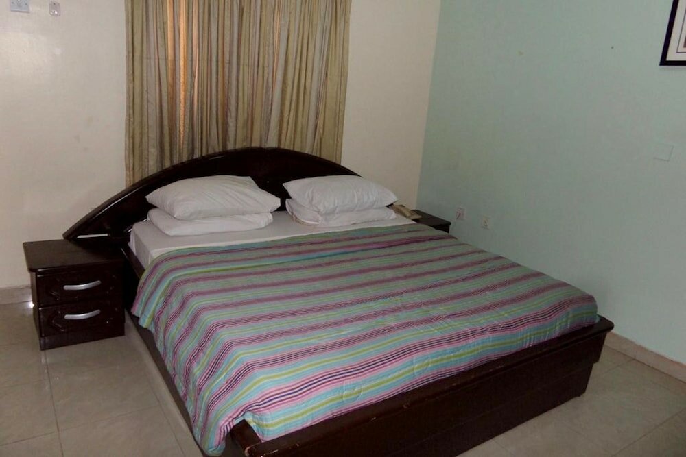 Фото Aes Luxury Apartments