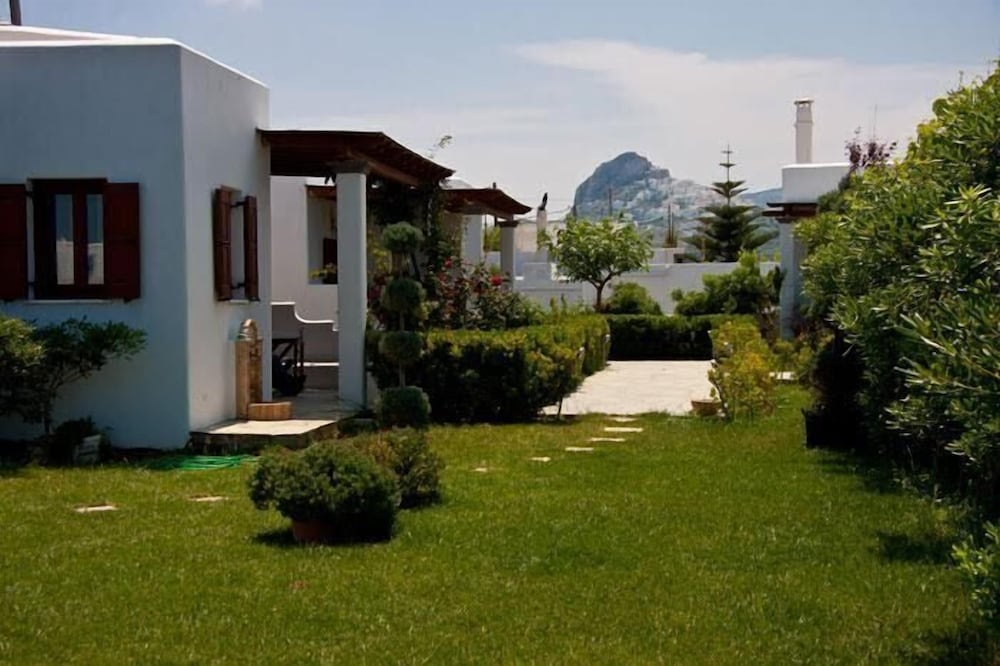 Фото Anemonisia Deluxe Apartments & Mesonettes