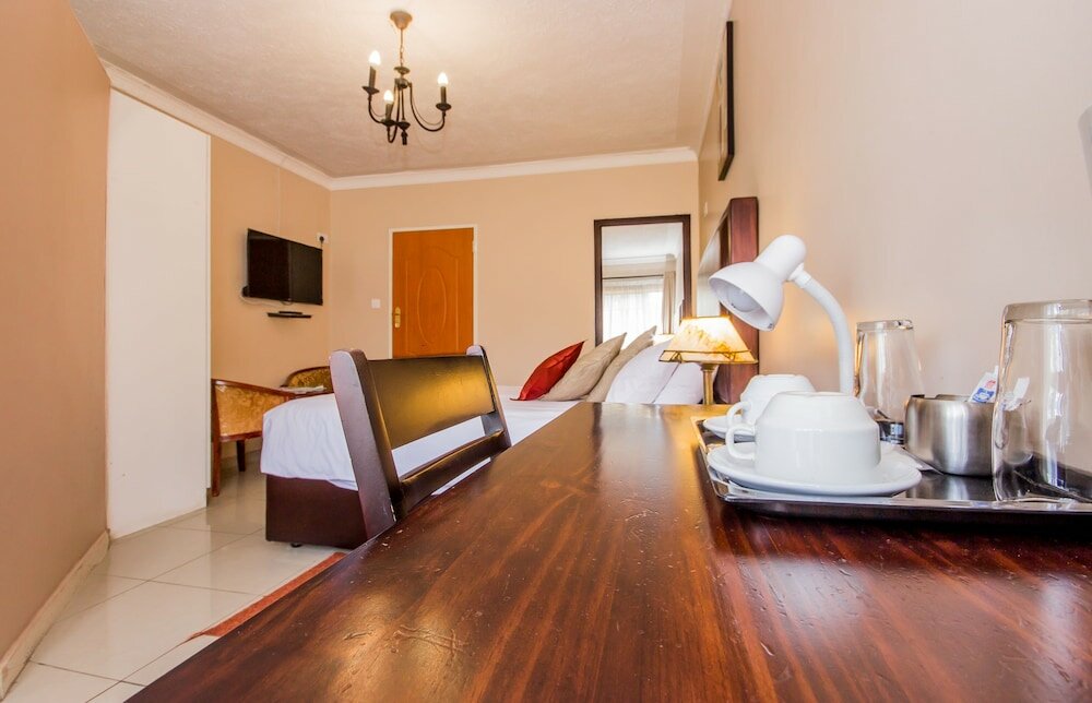 Фото Riverstone Guest Lodge