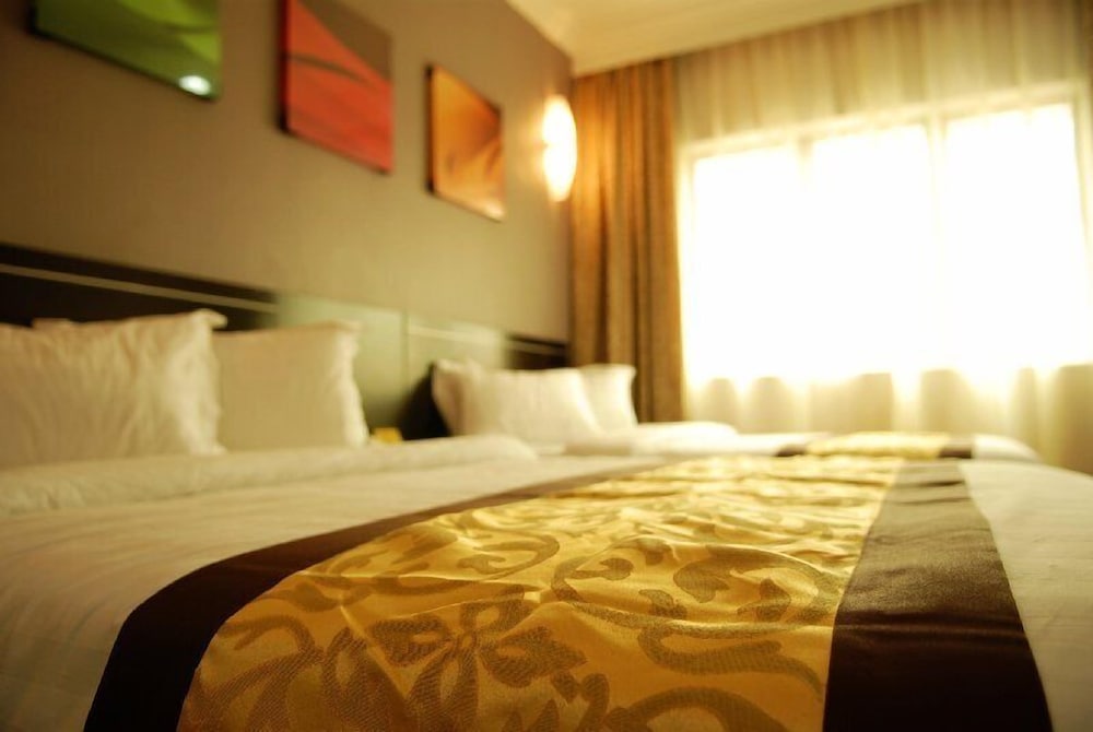 Фото Home 2 Hotel