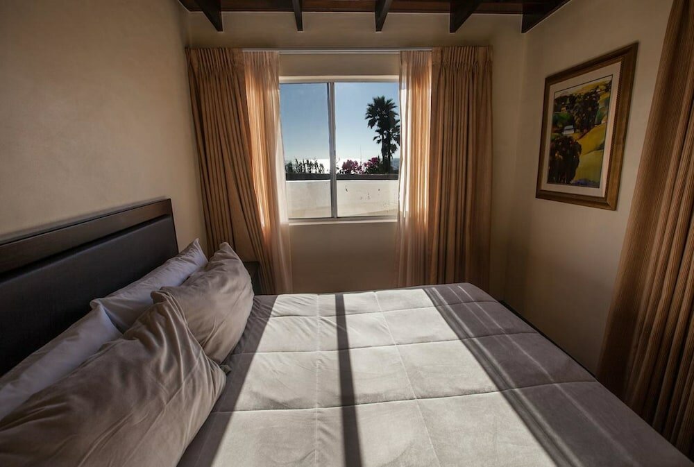 Фото California Villas y Hotel