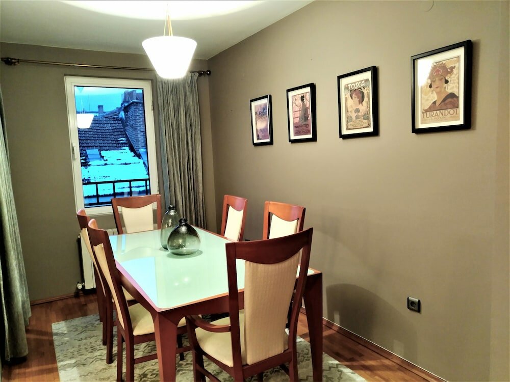 Фото Baratero City Corner II Apartment