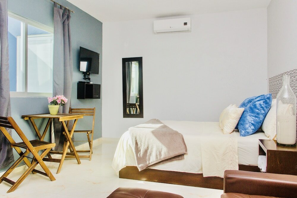 Фото Aquamarina Suites